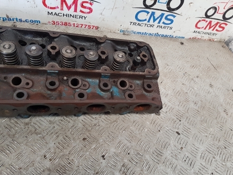 Ford Tw20, Tw30, 9700, Engine Head D9nn6090ca, D9nn6049gb, 87802116 - Cilinderkop voor Tractor: afbeelding 4 Ford Tw20, Tw30, 9700, Engine Head D9nn6090ca, D9nn6049gb, 87802116 - Cilinderkop voor Tractor: afbeelding 4