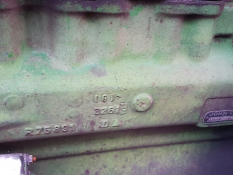 John Deere 3140, 3040, 2950, 2940 Engine Block R75891, Ar102254, Re55340, R85363 - Cilinderblok voor Tractor: afbeelding 2 John Deere 3140, 3040, 2950, 2940 Engine Block R75891, Ar102254, Re55340, R85363 - Cilinderblok voor Tractor: afbeelding 2