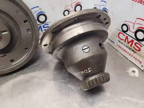 John Deere 6230 Rear Axle Differential L152216, L153134, L155267, L211505 - Achterass: afbeelding 5 John Deere 6230 Rear Axle Differential L152216, L153134, L155267, L211505 - Achterass: afbeelding 5