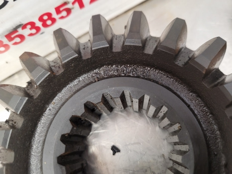 John Deere 6800, 6900, 7410 Rear Axle Differential Gear Kit R74868, R105848 - Achterass: afbeelding 3 John Deere 6800, 6900, 7410 Rear Axle Differential Gear Kit R74868, R105848 - Achterass: afbeelding 3