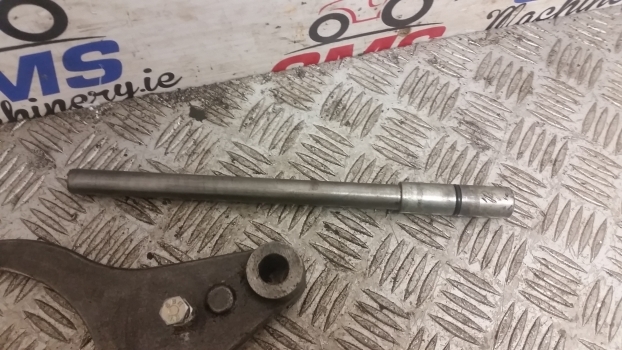 Landini Mythos Series 115 Rear Differential Lock Fork And Shaft 3531772m2, 772r2 - Differentieel voor Tractor: afbeelding 4 Landini Mythos Series 115 Rear Differential Lock Fork And Shaft 3531772m2, 772r2 - Differentieel voor Tractor: afbeelding 4