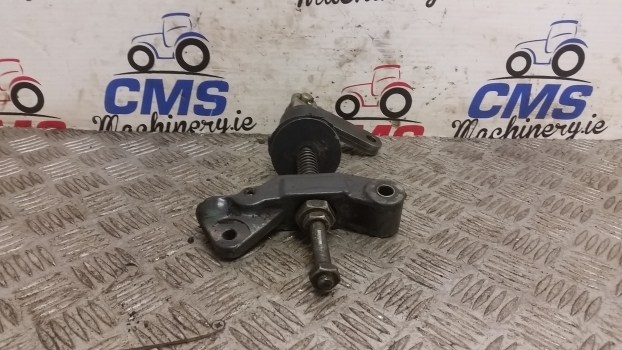 Landini Mythos Series Mythos 115 Brake Pedal Lever Assembly 3304805m92 - Remdelen voor Tractor: afbeelding 3 Landini Mythos Series Mythos 115 Brake Pedal Lever Assembly 3304805m92 - Remdelen voor Tractor: afbeelding 3