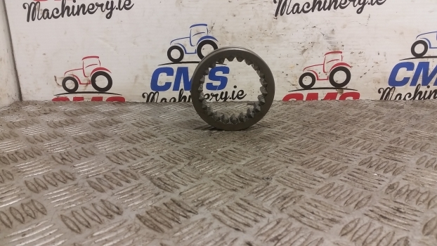 Landini Mythos Series Mythos 115 Pto Gear Sleeve 3648408m1 - Transmissie voor Tractor: afbeelding 4 Landini Mythos Series Mythos 115 Pto Gear Sleeve 3648408m1 - Transmissie voor Tractor: afbeelding 4
