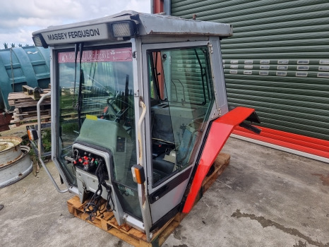 Massey Ferguson 3000 Series, 3050, 3070, 3080, 3090 Cab Complete Sold, Sold - Cabine: afbeelding 4 Massey Ferguson 3000 Series, 3050, 3070, 3080, 3090 Cab Complete Sold, Sold - Cabine: afbeelding 4