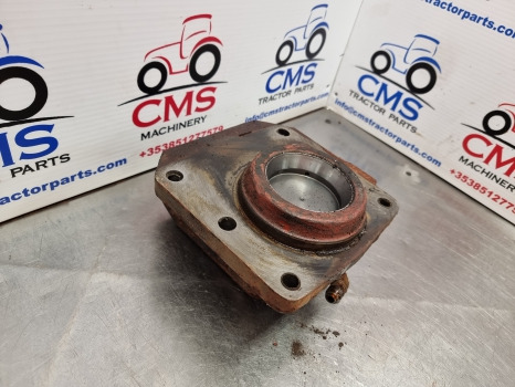 Massey Ferguson 6180, 6170, 3000, 6000 Series, Top Link Bracket 3382015m2 - Ophanging: afbeelding 5 Massey Ferguson 6180, 6170, 3000, 6000 Series, Top Link Bracket 3382015m2 - Ophanging: afbeelding 5