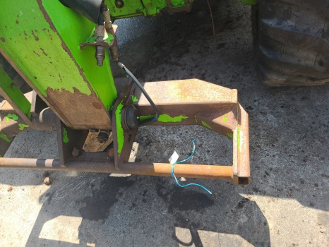 Merlo P28.7 Kt Headstock - Snelwissel voor Verreiker: afbeelding 4 Merlo P28.7 Kt Headstock - Snelwissel voor Verreiker: afbeelding 4