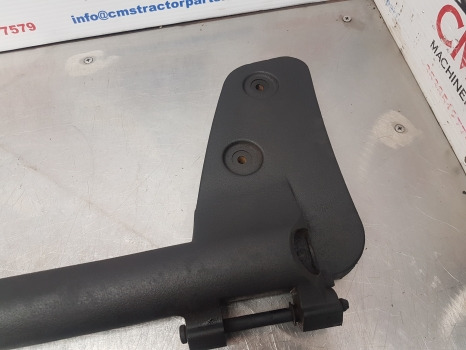 New Holland Case Ts115a,t6.180 T6, Mxu, T6.180 Door Hinge Rhs 87301647, 82028178 - Deur en onderdelen: afbeelding 3 New Holland Case Ts115a,t6.180 T6, Mxu, T6.180 Door Hinge Rhs 87301647, 82028178 - Deur en onderdelen: afbeelding 3