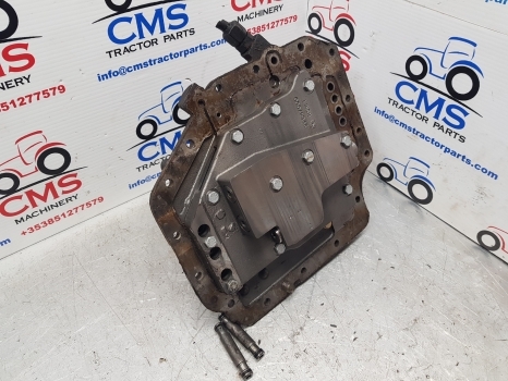 New Holland Case Tsa, T6000 Transmission Control Plate, Valve 47132363, 82021820 - Transmissie: afbeelding 4 New Holland Case Tsa, T6000 Transmission Control Plate, Valve 47132363, 82021820 - Transmissie: afbeelding 4