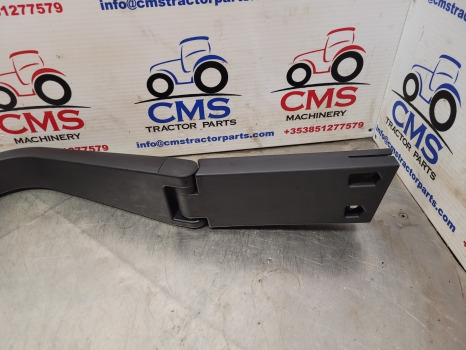 New Holland, Fiat, Case Tm, Mxm, M Series Cab Mirror Arm, Bracket Lhs 82014839 - Achteruitkijkspiegel voor Landbouwmachine: afbeelding 4 New Holland, Fiat, Case Tm, Mxm, M Series Cab Mirror Arm, Bracket Lhs 82014839 - Achteruitkijkspiegel voor Landbouwmachine: afbeelding 4