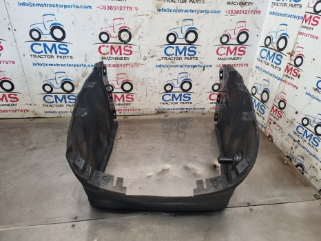 New Holland T5.120, T5 Electro Command, Radiator Grille, Grill Panel 47574398 - Rooster: afbeelding 3 New Holland T5.120, T5 Electro Command, Radiator Grille, Grill Panel 47574398 - Rooster: afbeelding 3