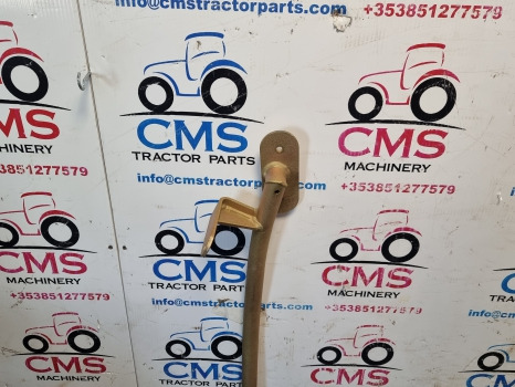 New Holland T7000, T5, T6, Mxu, Puma, Door Handle Rhs 87303632, 82031965 - Deur en onderdelen: afbeelding 2 New Holland T7000, T5, T6, Mxu, Puma, Door Handle Rhs 87303632, 82031965 - Deur en onderdelen: afbeelding 2