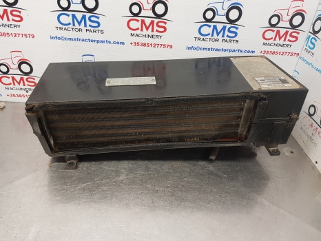 New Holland T7030, T6, T6000, T7000 Cab Air Conditioning Heater Box 84233168 - Airco onderdeel: afbeelding 1 New Holland T7030, T6, T6000, T7000 Cab Air Conditioning Heater Box 84233168 - Airco onderdeel: afbeelding 1