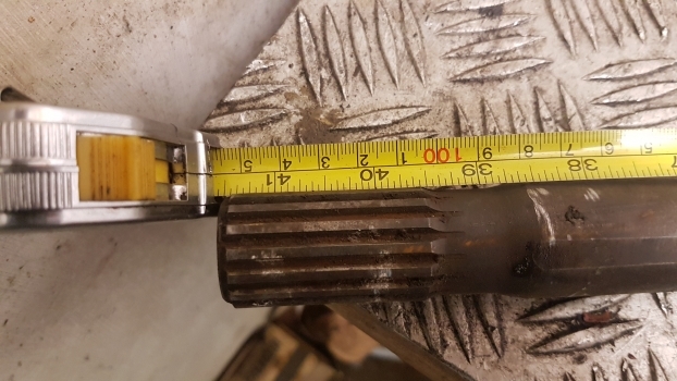 Same Rubin 120 Iron, Silver, Titan Pto Drive Clutch Shaft 0.008.5261.0/30 - Transmissie voor Tractor: afbeelding 2 Same Rubin 120 Iron, Silver, Titan Pto Drive Clutch Shaft 0.008.5261.0/30 - Transmissie voor Tractor: afbeelding 2