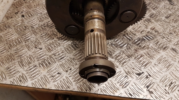 Same Rubin 120 Transmission Planetary Unit, Shaft 0.011.8732.0, 0.008.5262.0/60 - Transmissie voor Tractor: afbeelding 4 Same Rubin 120 Transmission Planetary Unit, Shaft 0.011.8732.0, 0.008.5262.0/60 - Transmissie voor Tractor: afbeelding 4