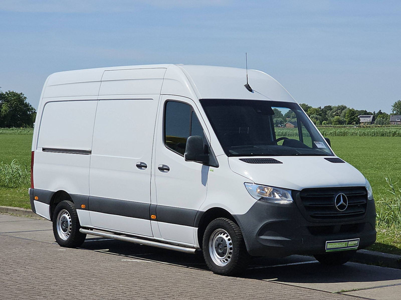 Mercedes-Benz Sprinter 311 L2H2 Wp-Inrichting! - Gesloten bestelwagen: afbeelding 4 Mercedes-Benz Sprinter 311 L2H2 Wp-Inrichting! - Gesloten bestelwagen: afbeelding 4