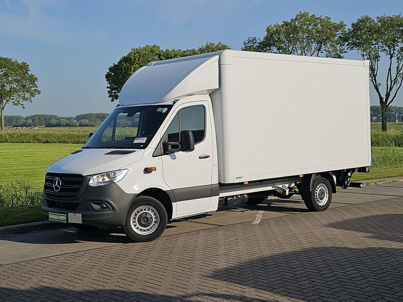Mercedes-Benz Sprinter 317 Bakwagen Laadklep! - Bestelwagen gesloten laadbak: afbeelding 2 Mercedes-Benz Sprinter 317 Bakwagen Laadklep! - Bestelwagen gesloten laadbak: afbeelding 2