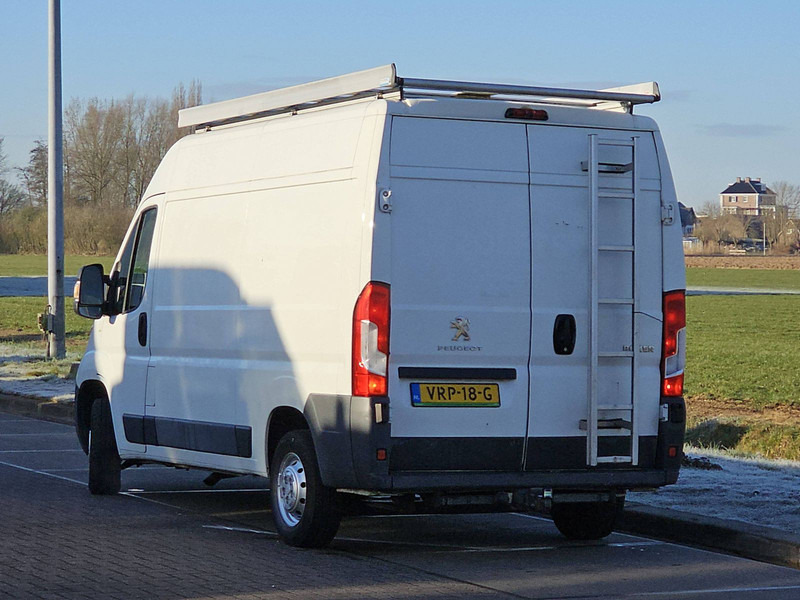 Peugeot Boxer 2.2 L2H2 Airco Imperiaal - Kleine bestelwagen: afbeelding 5 Peugeot Boxer 2.2 L2H2 Airco Imperiaal - Kleine bestelwagen: afbeelding 5