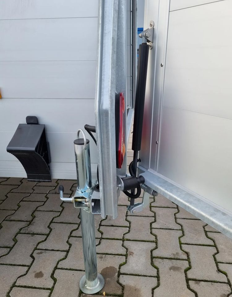 Nieuw Gesloten aanhangwagen DEBON C255 ALU | 1300 kg / 255 x 125 cm: afbeelding 18 Nieuw Gesloten aanhangwagen DEBON C255 ALU | 1300 kg / 255 x 125 cm: afbeelding 18