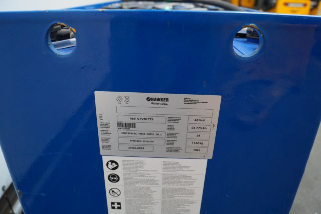 Hawker unknown | Battery 48V775Ah 48 5 PZMM775 Year 2023 weight 1132 kg sn. 8087 - Batterij voor Intern transport: afbeelding 4 Hawker unknown | Battery 48V775Ah 48 5 PZMM775 Year 2023 weight 1132 kg sn. 8087 - Batterij voor Intern transport: afbeelding 4