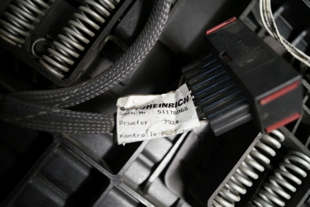 Jungheinrich 51189782 | Vloerplaat Floorplate ETV from Year 2011 Driving pedal 5 Vloerplaat Floorplate ETV from Year 2011 Driving pedal 51443197 Brake pedal 51198398 Kill switch 51188550 kabel 51178968 - Frame/ Chassis voor Intern transport: afbeelding 3 Jungheinrich 51189782 | Vloerplaat Floorplate ETV from Year 2011 Driving pedal 5 Vloerplaat Floorplate ETV from Year 2011 Driving pedal 51443197 Brake pedal 51198398 Kill switch 51188550 kabel 51178968 - Frame/ Chassis voor Intern transport: afbeelding 3