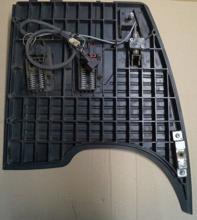 Jungheinrich 51189782 | Vloerplaat Floorplate ETV from Year 2011 Driving pedal 5 Vloerplaat Floorplate ETV from Year 2011 Driving pedal 51443197 Brake pedal 51198398 Kill switch 51188550 kabel 51178968 - Frame/ Chassis voor Intern transport: afbeelding 2 Jungheinrich 51189782 | Vloerplaat Floorplate ETV from Year 2011 Driving pedal 5 Vloerplaat Floorplate ETV from Year 2011 Driving pedal 51443197 Brake pedal 51198398 Kill switch 51188550 kabel 51178968 - Frame/ Chassis voor Intern transport: afbeelding 2