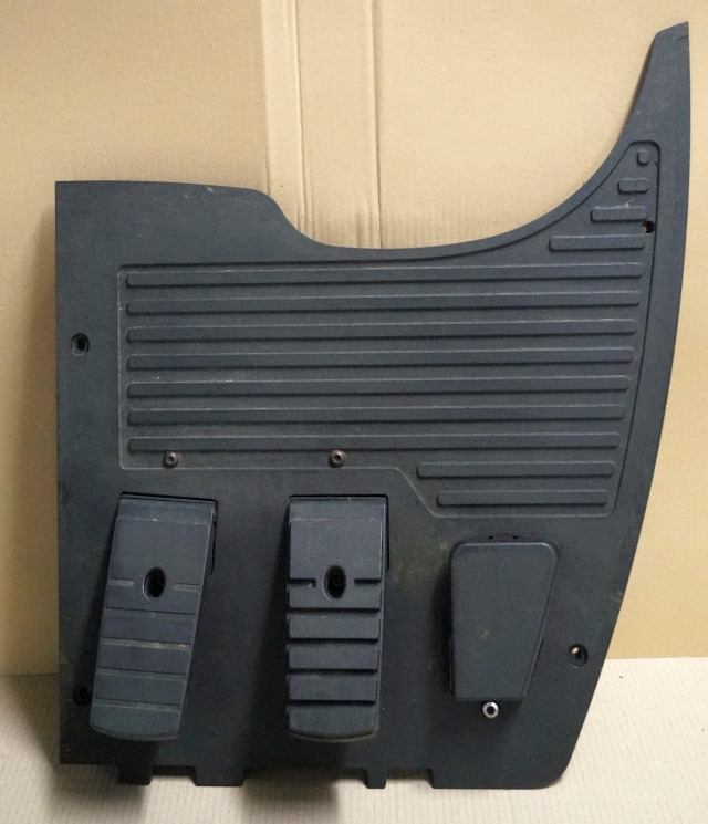 Jungheinrich 51189782 | Vloerplaat Floorplate ETV from Year 2011 Driving pedal 5 Vloerplaat Floorplate ETV from Year 2011 Driving pedal 51443197 Brake pedal 51198398 Kill switch 51188550 kabel 51178968 - Frame/ Chassis voor Intern transport: afbeelding 1 Jungheinrich 51189782 | Vloerplaat Floorplate ETV from Year 2011 Driving pedal 5 Vloerplaat Floorplate ETV from Year 2011 Driving pedal 51443197 Brake pedal 51198398 Kill switch 51188550 kabel 51178968 - Frame/ Chassis voor Intern transport: afbeelding 1