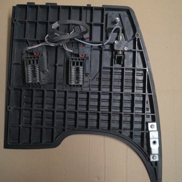 Jungheinrich 51189782 | Vloerplaat Floorplate ETV from Year 2011 Driving pedal 5 Vloerplaat Floorplate ETV from Year 2011 Driving pedal 51443197 Brake pedal 51198398 Kill switch 51188550 kabel 51178968 - Frame/ Chassis voor Intern transport: afbeelding 2 Jungheinrich 51189782 | Vloerplaat Floorplate ETV from Year 2011 Driving pedal 5 Vloerplaat Floorplate ETV from Year 2011 Driving pedal 51443197 Brake pedal 51198398 Kill switch 51188550 kabel 51178968 - Frame/ Chassis voor Intern transport: afbeelding 2