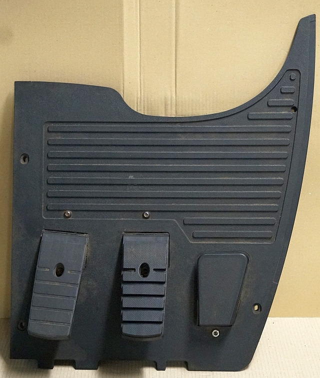 Jungheinrich 51189782 | Vloerplaat Floorplate ETV from Year 2011 Driving pedal 5 Vloerplaat Floorplate ETV from Year 2011 Driving pedal 51443197 Brake pedal 51198398 Kill switch 51188550 kabel 51178968 - Frame/ Chassis voor Intern transport: afbeelding 1 Jungheinrich 51189782 | Vloerplaat Floorplate ETV from Year 2011 Driving pedal 5 Vloerplaat Floorplate ETV from Year 2011 Driving pedal 51443197 Brake pedal 51198398 Kill switch 51188550 kabel 51178968 - Frame/ Chassis voor Intern transport: afbeelding 1