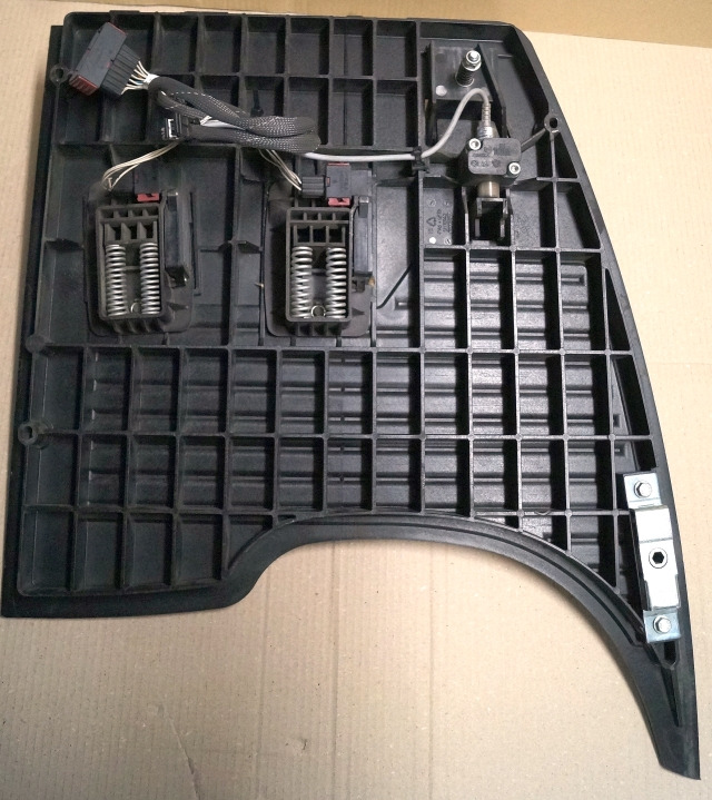 Jungheinrich 51189782 | Vloerplaat Floorplate ETV from Year 2011 Driving pedal 5 Vloerplaat Floorplate ETV from Year 2011 Driving pedal 51443197 Brake pedal 51198398 Kill switch 51188550 kabel 51178968 - Frame/ Chassis voor Intern transport: afbeelding 2 Jungheinrich 51189782 | Vloerplaat Floorplate ETV from Year 2011 Driving pedal 5 Vloerplaat Floorplate ETV from Year 2011 Driving pedal 51443197 Brake pedal 51198398 Kill switch 51188550 kabel 51178968 - Frame/ Chassis voor Intern transport: afbeelding 2