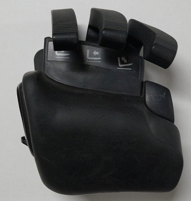 Jungheinrich 51235616 | Contro levers with side shift function Index O sn. P7825 - Elektrisch systeem voor Intern transport: afbeelding 1 Jungheinrich 51235616 | Contro levers with side shift function Index O sn. P7825 - Elektrisch systeem voor Intern transport: afbeelding 1