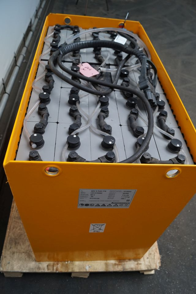 Jungheinrich unknown | Battery 48V775Ah 48 5PZS775 Year 2022 weight 1119 kg sn. - Batterij voor Intern transport: afbeelding 2 Jungheinrich unknown | Battery 48V775Ah 48 5PZS775 Year 2022 weight 1119 kg sn. - Batterij voor Intern transport: afbeelding 2