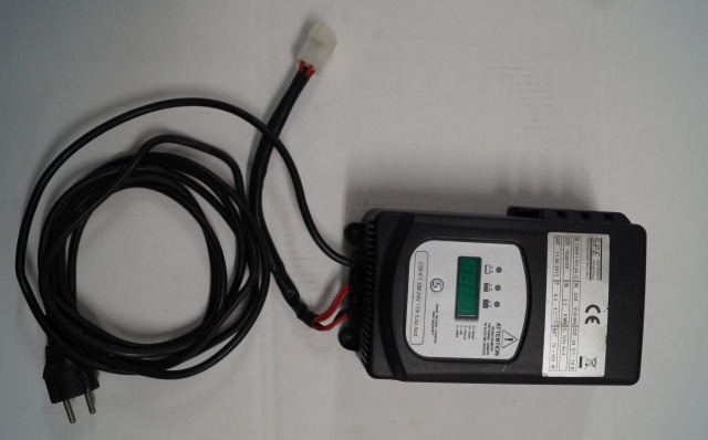 SPE unknown | battery charger 24V12A type CBHF1-SM24-12 IUIA Acd battery 70-160A battery charger 24V12A type CBHF1-SM24-12 IUIA Acd battery 70-160Ah - Batterij voor Intern transport: afbeelding 1 SPE unknown | battery charger 24V12A type CBHF1-SM24-12 IUIA Acd battery 70-160A battery charger 24V12A type CBHF1-SM24-12 IUIA Acd battery 70-160Ah - Batterij voor Intern transport: afbeelding 1