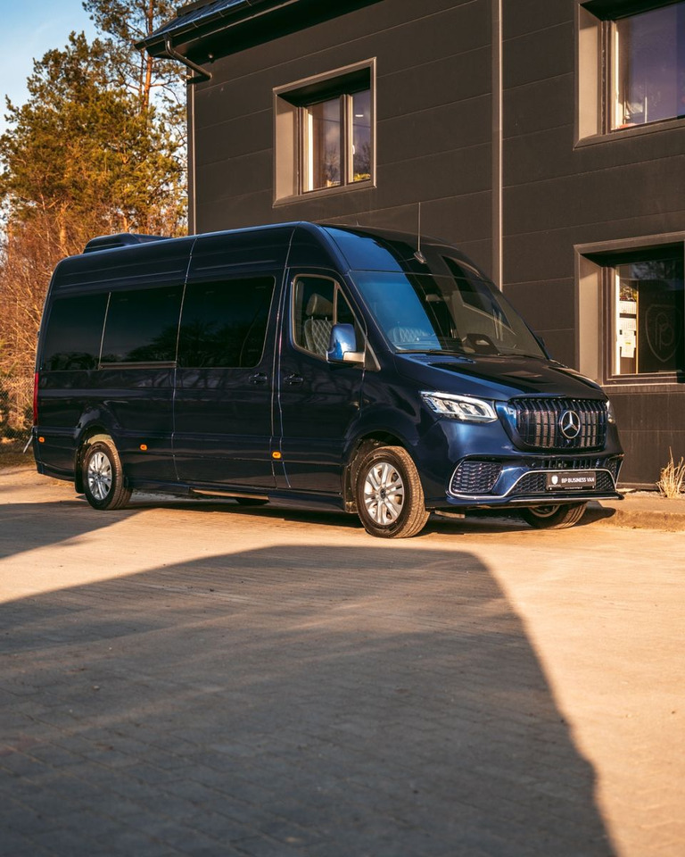 Mercedes-Benz Sprinter 319 VIP Van/ Sleeping Area/ Ski Holders - Personenvervoer: afbeelding 3 Mercedes-Benz Sprinter 319 VIP Van/ Sleeping Area/ Ski Holders - Personenvervoer: afbeelding 3