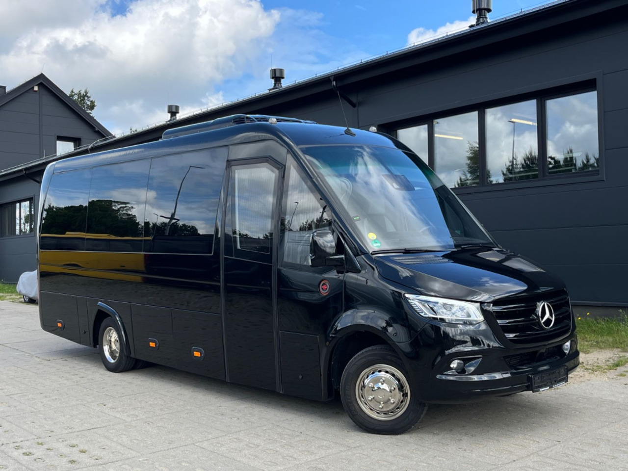 Mercedes-Benz Sprinter 519 HIGH DECK/ 3.0 V6 / LUXURY Bus - Touringcar: afbeelding 2 Mercedes-Benz Sprinter 519 HIGH DECK/ 3.0 V6 / LUXURY Bus - Touringcar: afbeelding 2