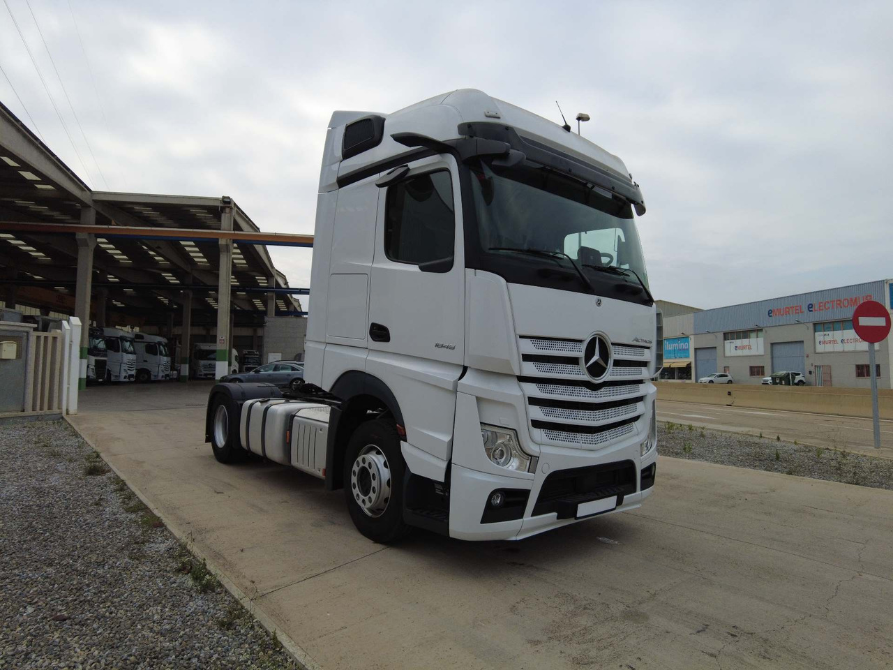 Mercedes-Benz Actros 5 1845 BigSpace - Trekker: afbeelding 2 Mercedes-Benz Actros 5 1845 BigSpace - Trekker: afbeelding 2