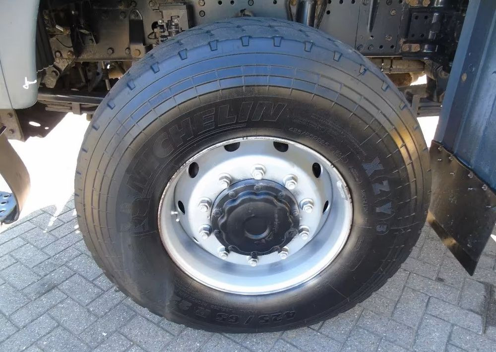 MAN TGS 26.400 6x6 – Wywrotka 3-stronna Meiller + Żuraw HIAB 166 E3 HIPRO – 429.222 km – Euro 4 - Kipper vrachtwagen, Kraanwagen: afbeelding 4 MAN TGS 26.400 6x6 – Wywrotka 3-stronna Meiller + Żuraw HIAB 166 E3 HIPRO – 429.222 km – Euro 4 - Kipper vrachtwagen, Kraanwagen: afbeelding 4