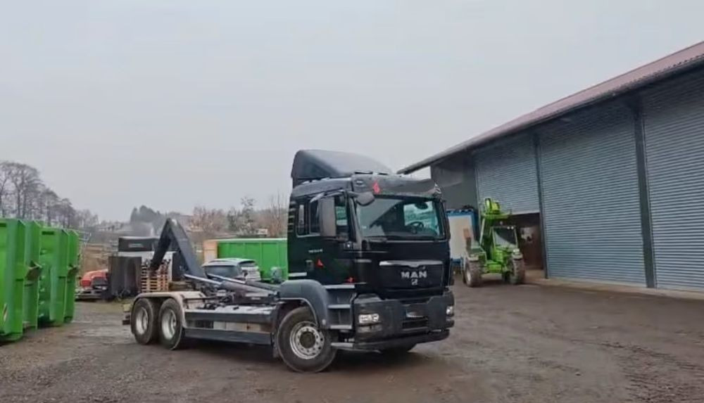 MAN TGS 26.440 6x4 – Meiller z systemem HDS (roll-off) + Kontener + Przyczepa – Euro 5 - Haakarmsysteem vrachtwagen: afbeelding 3 MAN TGS 26.440 6x4 – Meiller z systemem HDS (roll-off) + Kontener + Przyczepa – Euro 5 - Haakarmsysteem vrachtwagen: afbeelding 3