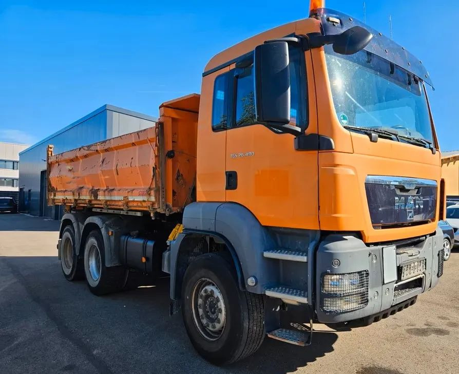 MAN TGS 26.480 6x4 WYWROTKA 3-STRONNA | AUTOMAT | EURO 5 | PRZEBIEG 310 000km! - Kipper vrachtwagen: afbeelding 1 MAN TGS 26.480 6x4 WYWROTKA 3-STRONNA | AUTOMAT | EURO 5 | PRZEBIEG 310 000km! - Kipper vrachtwagen: afbeelding 1