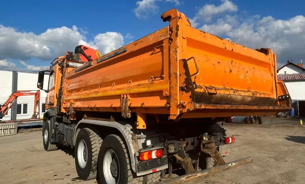 Mercedes-Benz Arocs 2648/3 – 3-stronny wywrotka Meiller / Żuraw Palfinger PK23002 / 2x BORDMATIK / Automatyczna - Kipper vrachtwagen: afbeelding 2 Mercedes-Benz Arocs 2648/3 – 3-stronny wywrotka Meiller / Żuraw Palfinger PK23002 / 2x BORDMATIK / Automatyczna - Kipper vrachtwagen: afbeelding 2