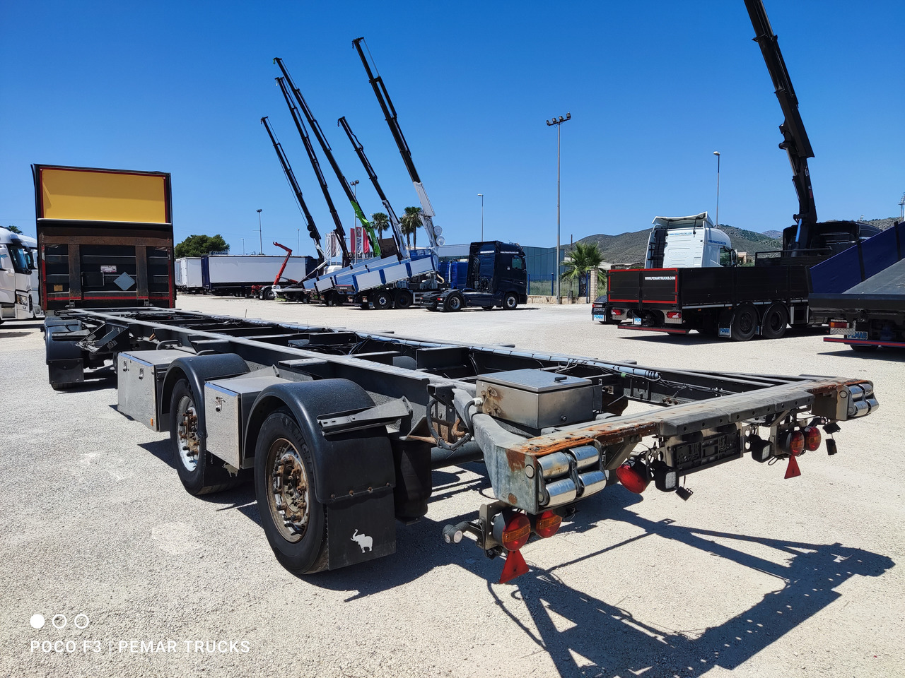 SCHMITZ CARGOBULL KO36 CHASIS MEGATRAILER 4 ejes - Chassis aanhangwagen: afbeelding 3 SCHMITZ CARGOBULL KO36 CHASIS MEGATRAILER 4 ejes - Chassis aanhangwagen: afbeelding 3