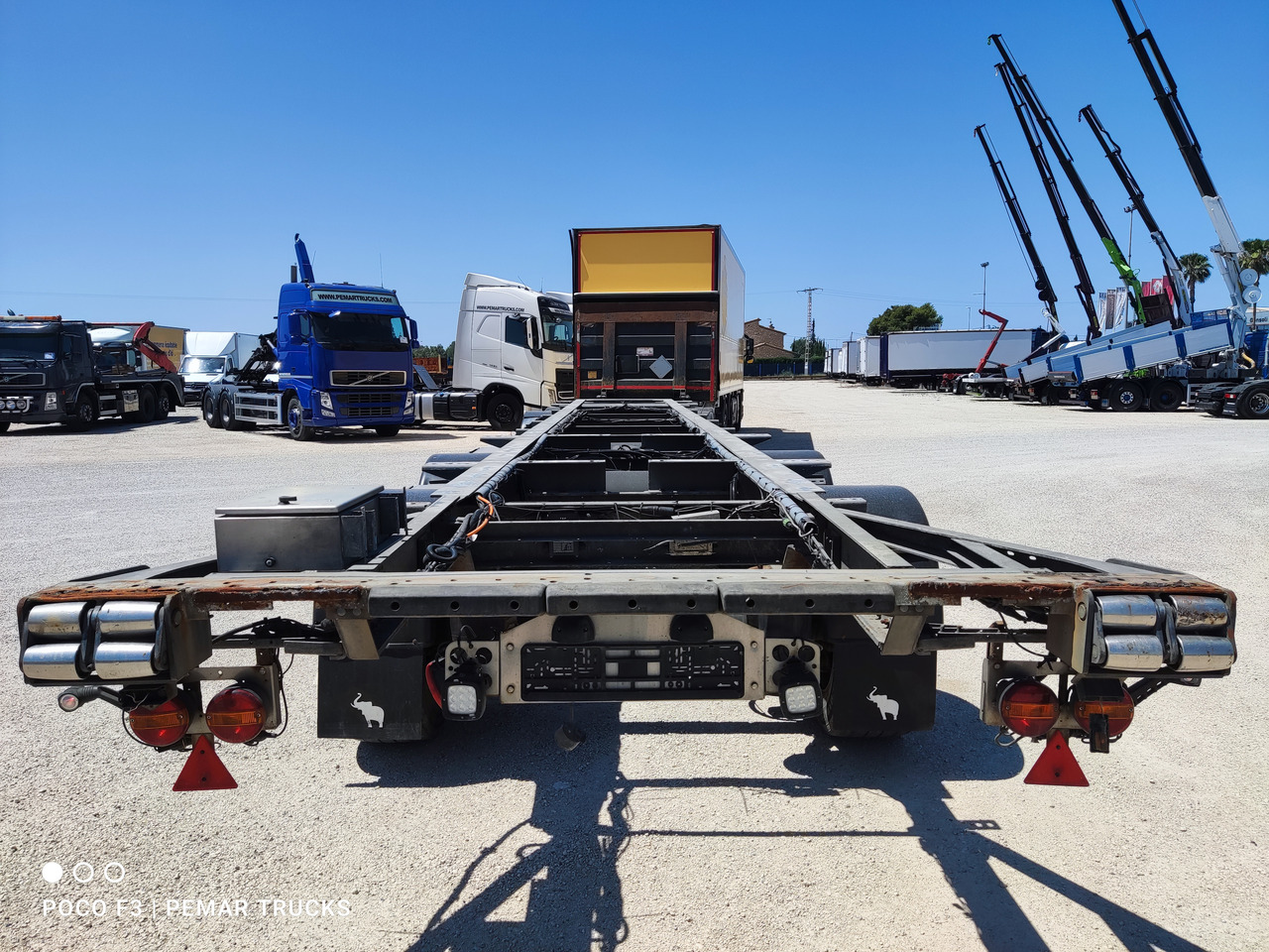 SCHMITZ CARGOBULL KO36 CHASIS MEGATRAILER 4 ejes - Chassis aanhangwagen: afbeelding 5 SCHMITZ CARGOBULL KO36 CHASIS MEGATRAILER 4 ejes - Chassis aanhangwagen: afbeelding 5