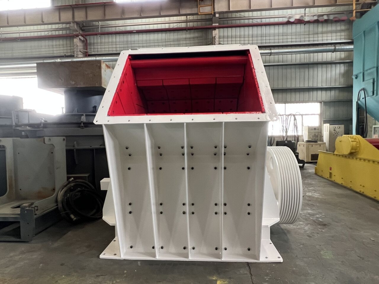 Kinglink 250TPH Hydraulic Limestone Tertiary Impact Crusher KPF1416 - Slagbreker: afbeelding 3 Kinglink 250TPH Hydraulic Limestone Tertiary Impact Crusher KPF1416 - Slagbreker: afbeelding 3