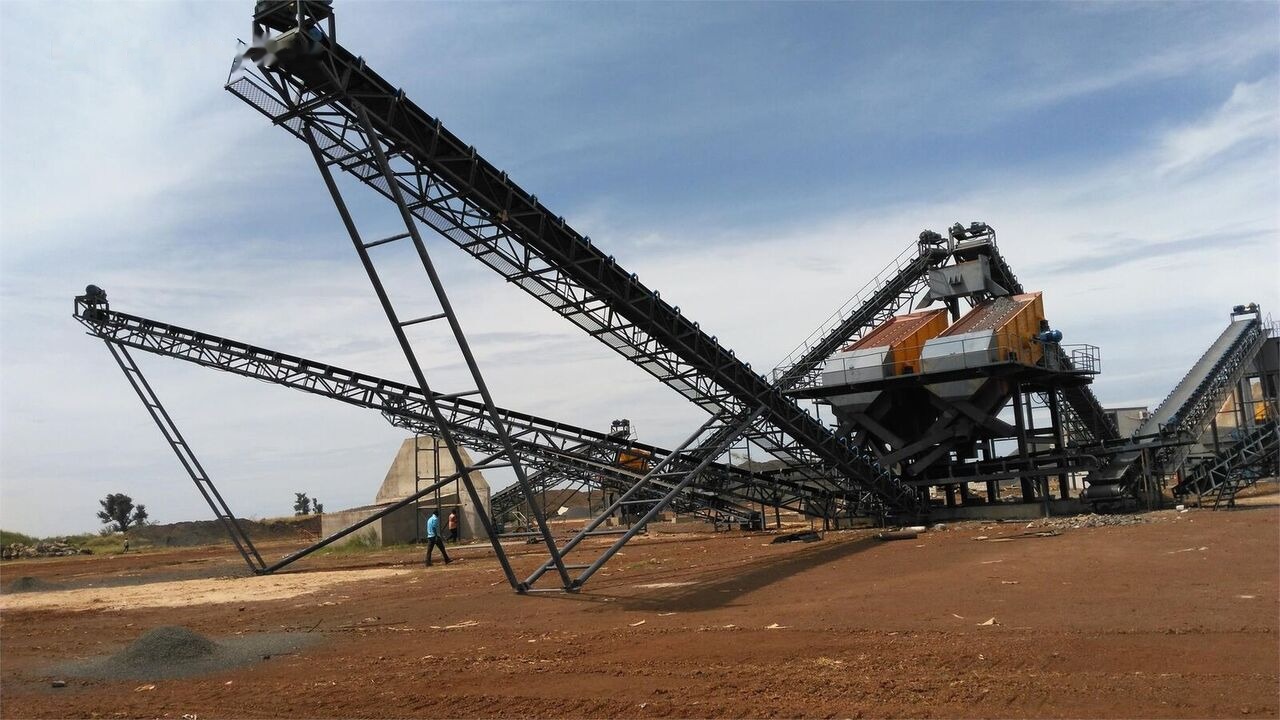 Kinglink High Reliablity Belt Conveyor B1000 | Stone Crushing Plant - Lopende band: afbeelding 2 Kinglink High Reliablity Belt Conveyor B1000 | Stone Crushing Plant - Lopende band: afbeelding 2