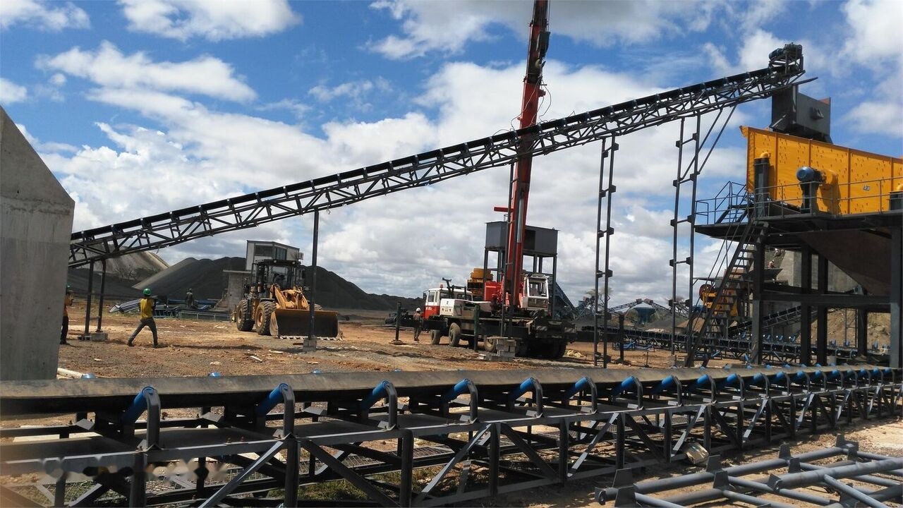 Kinglink High Reliablity Belt Conveyor B1000 | Stone Crushing Plant - Lopende band: afbeelding 4 Kinglink High Reliablity Belt Conveyor B1000 | Stone Crushing Plant - Lopende band: afbeelding 4
