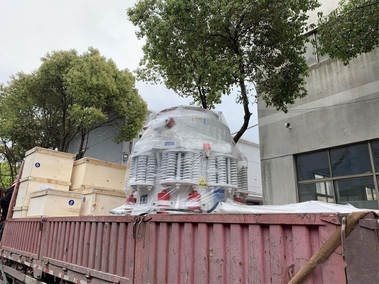 Kinglink KLC1000 Symons 3ft SH STD Cone Crusher - Kegelbreker: afbeelding 3 Kinglink KLC1000 Symons 3ft SH STD Cone Crusher - Kegelbreker: afbeelding 3