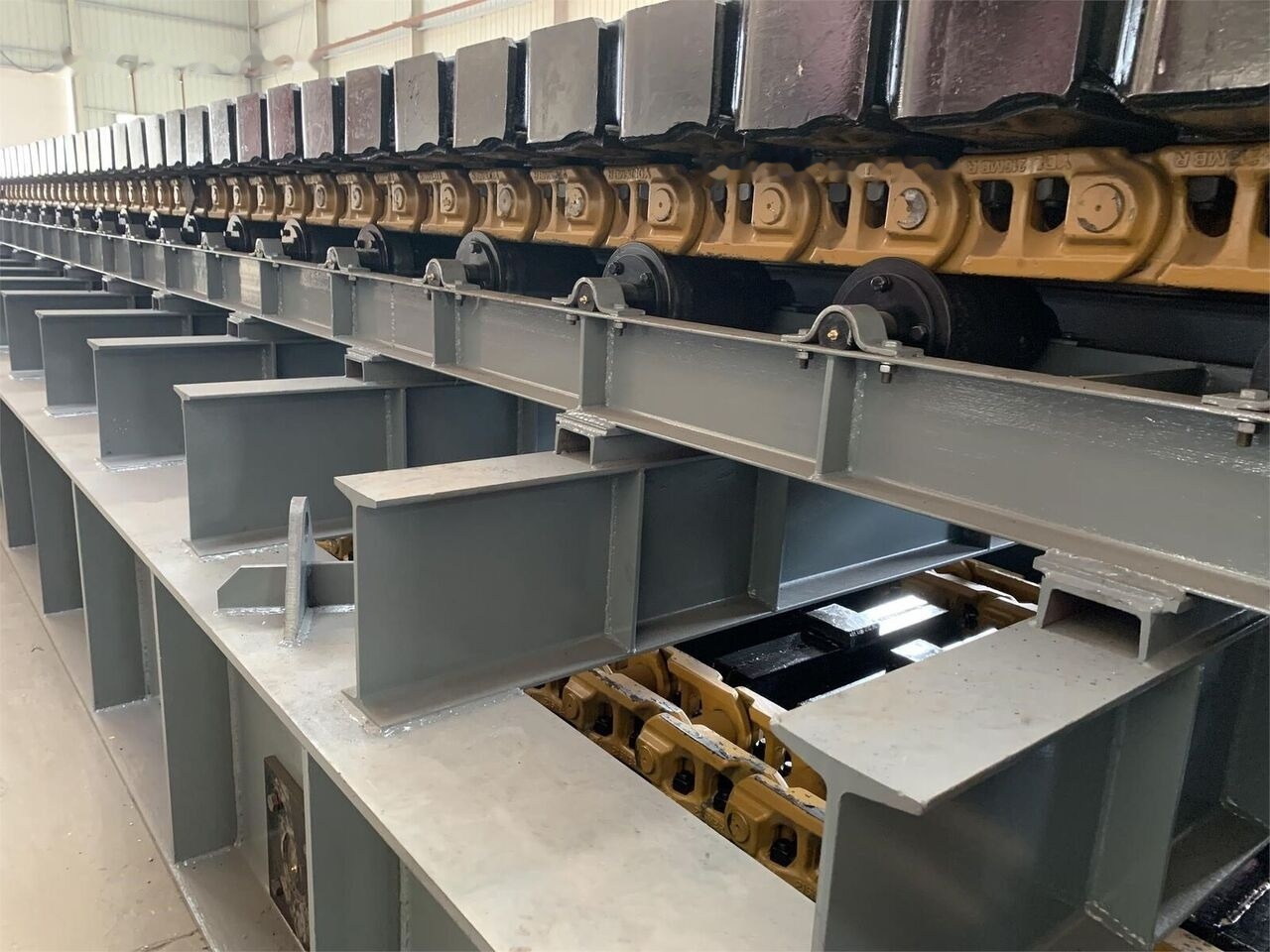 Kinglink WBZ200 Iron/Copper Ore Apron Chain feeder - Transportband: afbeelding 2 Kinglink WBZ200 Iron/Copper Ore Apron Chain feeder - Transportband: afbeelding 2