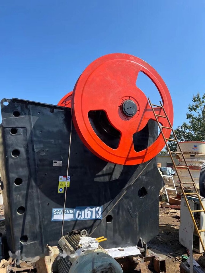 Sandvik USED CJ613 JAW CRUSHER - Kaakbreker: afbeelding 1 Sandvik USED CJ613 JAW CRUSHER - Kaakbreker: afbeelding 1
