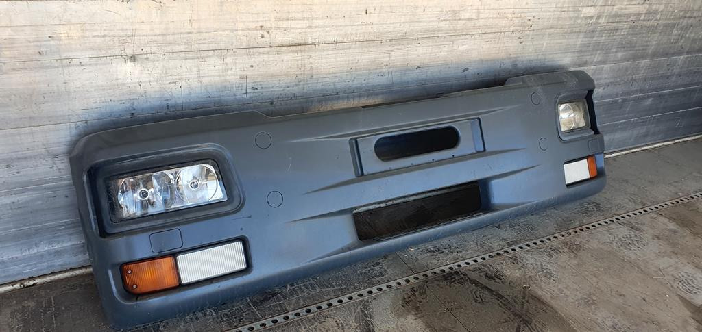 MAN TGL - Bumper voor Vrachtwagen: afbeelding 3 MAN TGL - Bumper voor Vrachtwagen: afbeelding 3