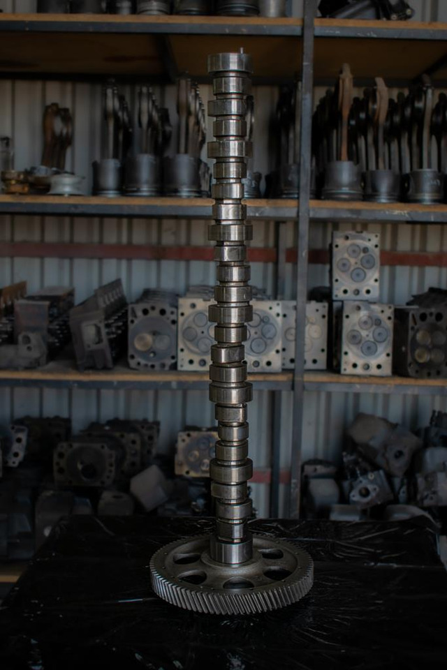 MERCEDES-BENZ ATEGO 6 CYLINDER WITH ENGINE CODE OM 906 - Nokkenas voor Vrachtwagen: afbeelding 1 MERCEDES-BENZ ATEGO 6 CYLINDER WITH ENGINE CODE OM 906 - Nokkenas voor Vrachtwagen: afbeelding 1