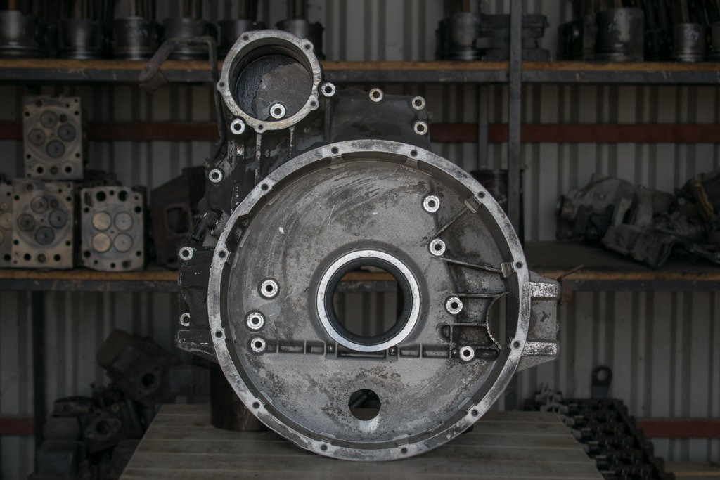 MERCEDES-BENZ ATEGO OM 906 WITH HOLE FOR MOVEMENT - Vliegwiel voor Vrachtwagen: afbeelding 1 MERCEDES-BENZ ATEGO OM 906 WITH HOLE FOR MOVEMENT - Vliegwiel voor Vrachtwagen: afbeelding 1